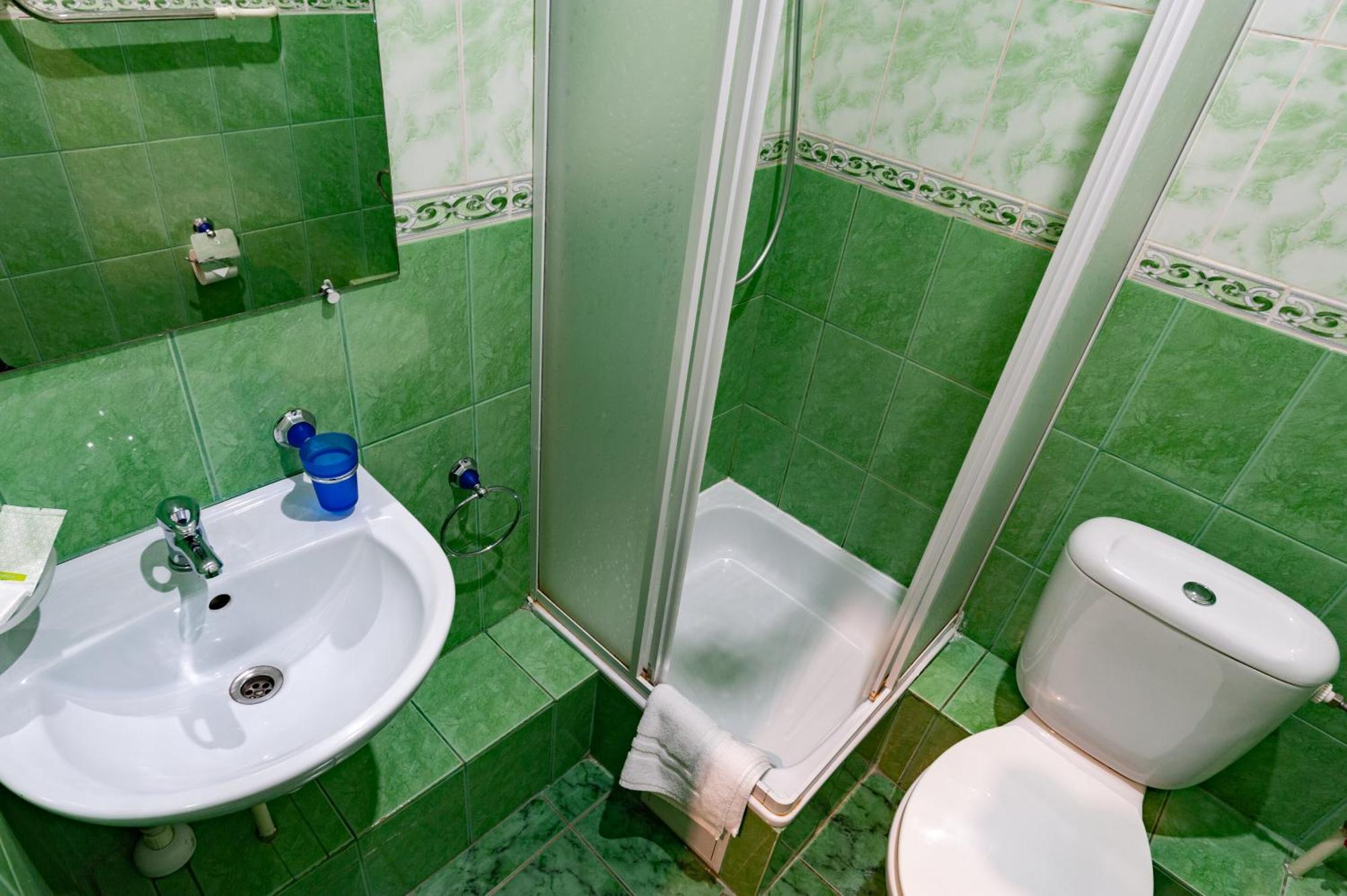 Hotel Voskresensky Sumy Δωμάτιο φωτογραφία